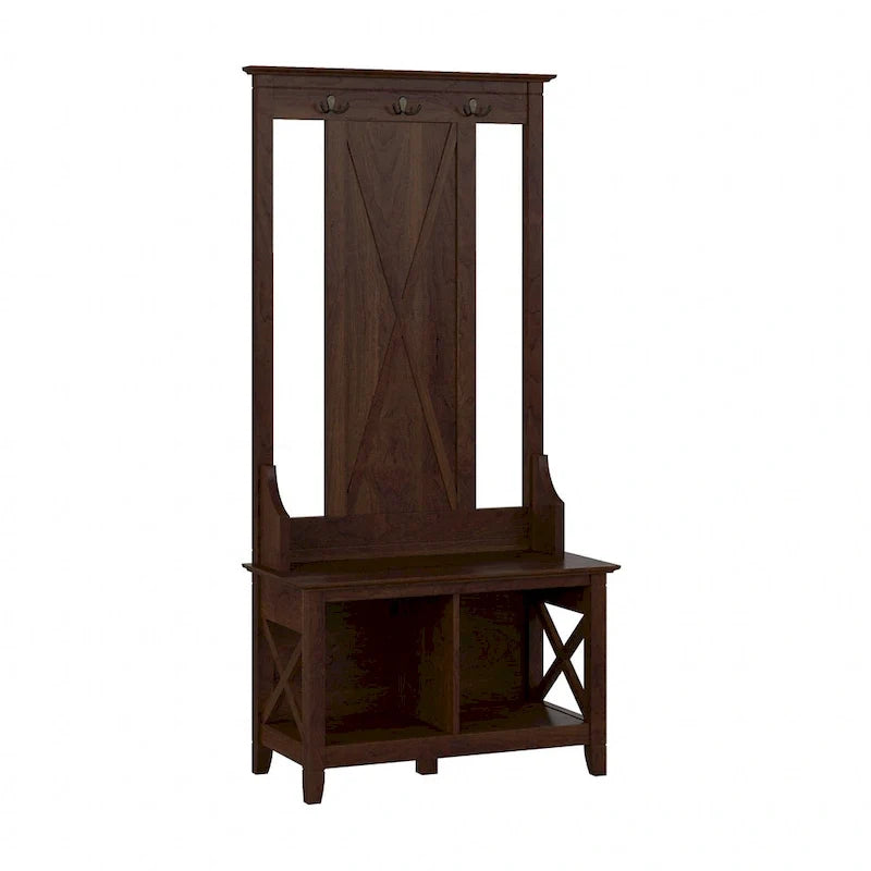 Garderobe für den Eingangsbereich mit Bank und Schuhschrank