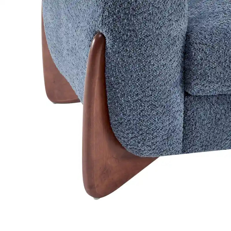 Dreisitzer-Sofa mit weicher Polsterung