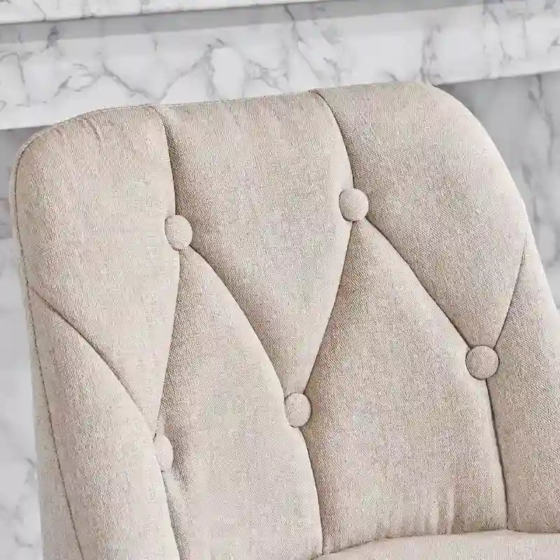 Barhocker in Tresenhöhe mit Knopfdetails