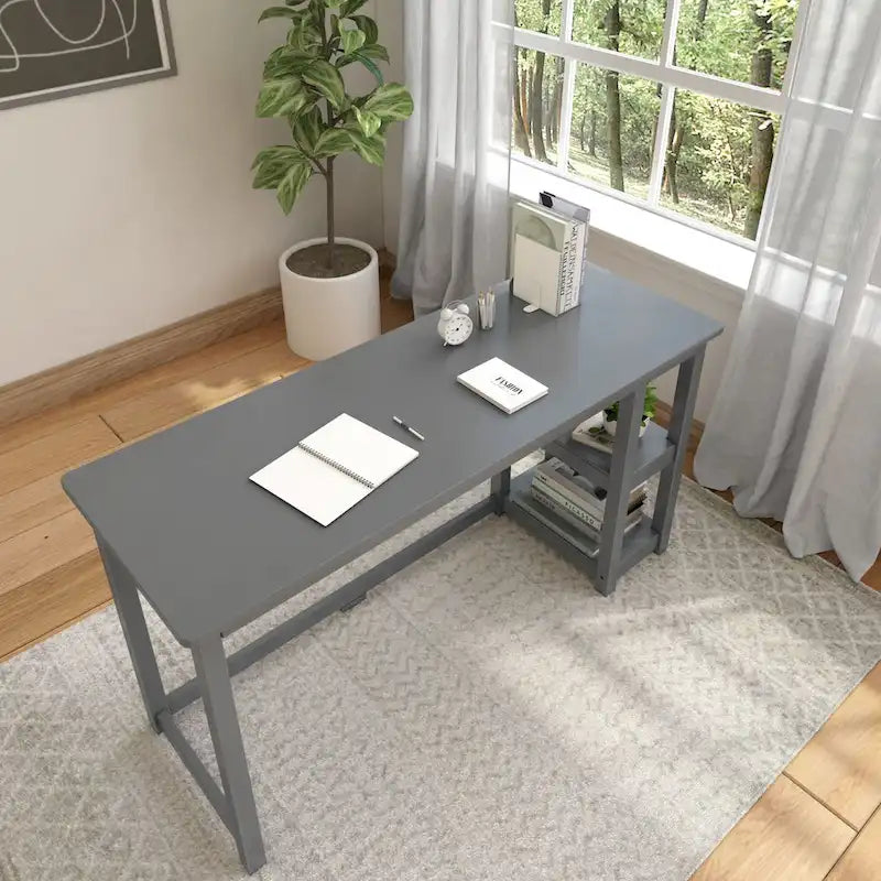Escritorio sencillo para computadora con estante de almacenamiento lateral, mesa de madera para escribir y estudiar en casa o la oficina