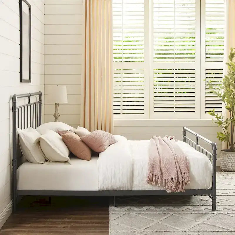 Estructura de cama industrial de metal tipo plataforma, cama de estilo vintage con tuberías, cabecera y piecera, no necesita somier
