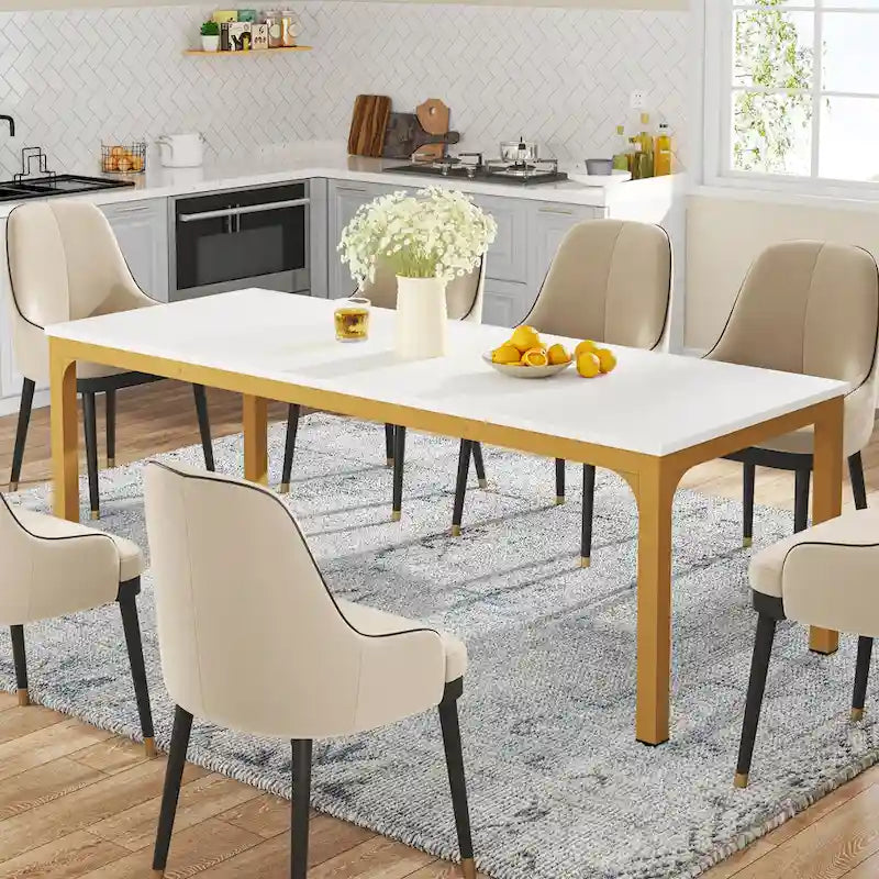 Mesa de comedor rectangular con estructura robusta
