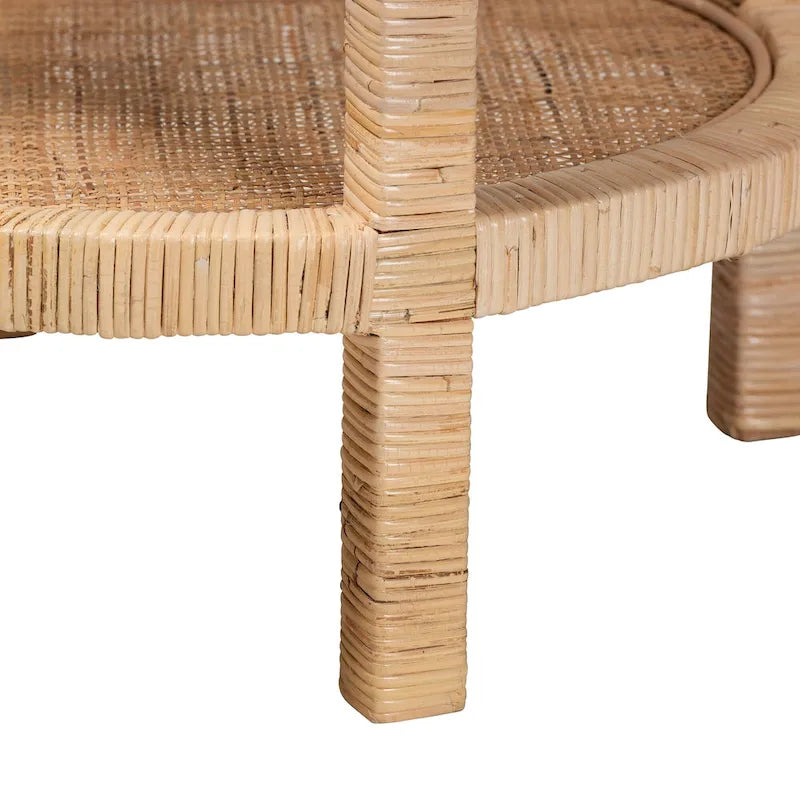Madera de caoba marrón natural y ratán natural