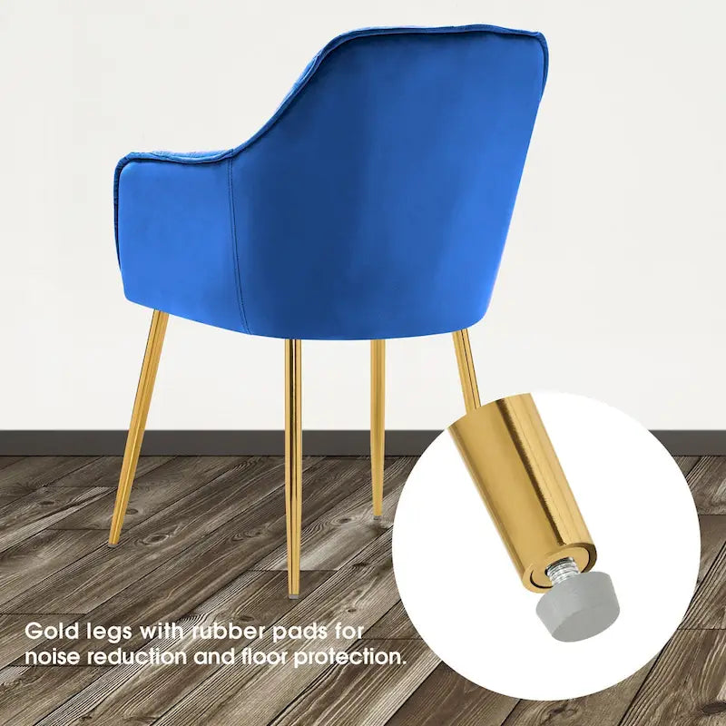 Polstersessel aus Samt, Loungesessel mit Knopfheftung und goldenen Metallbeinen