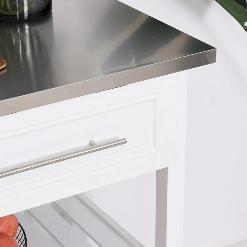 Isla de cocina con superficie de acero inoxidable
