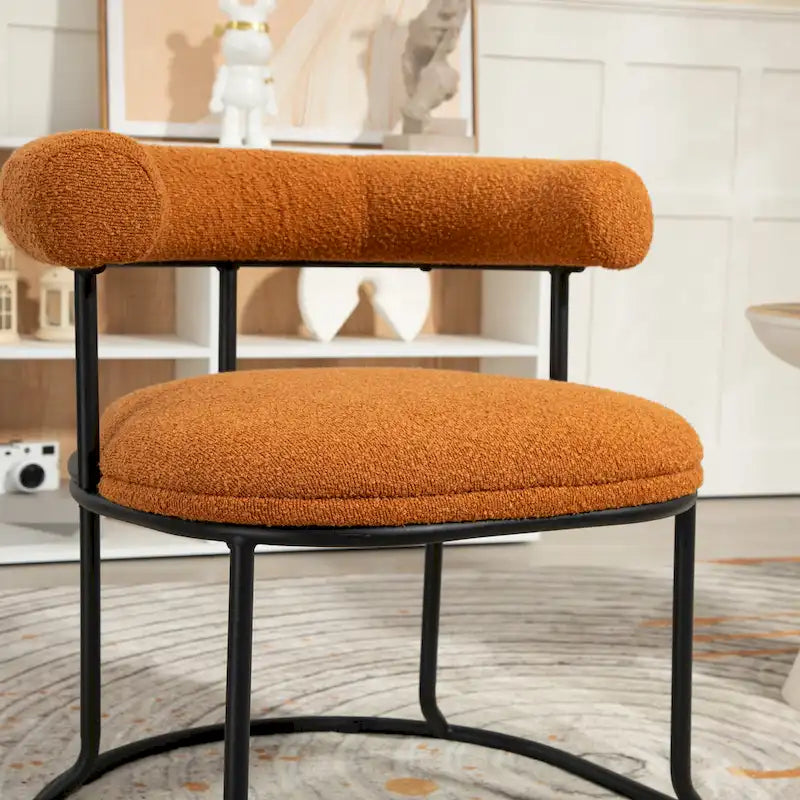 Sillas de comedor bouclé modernas de mediados de siglo